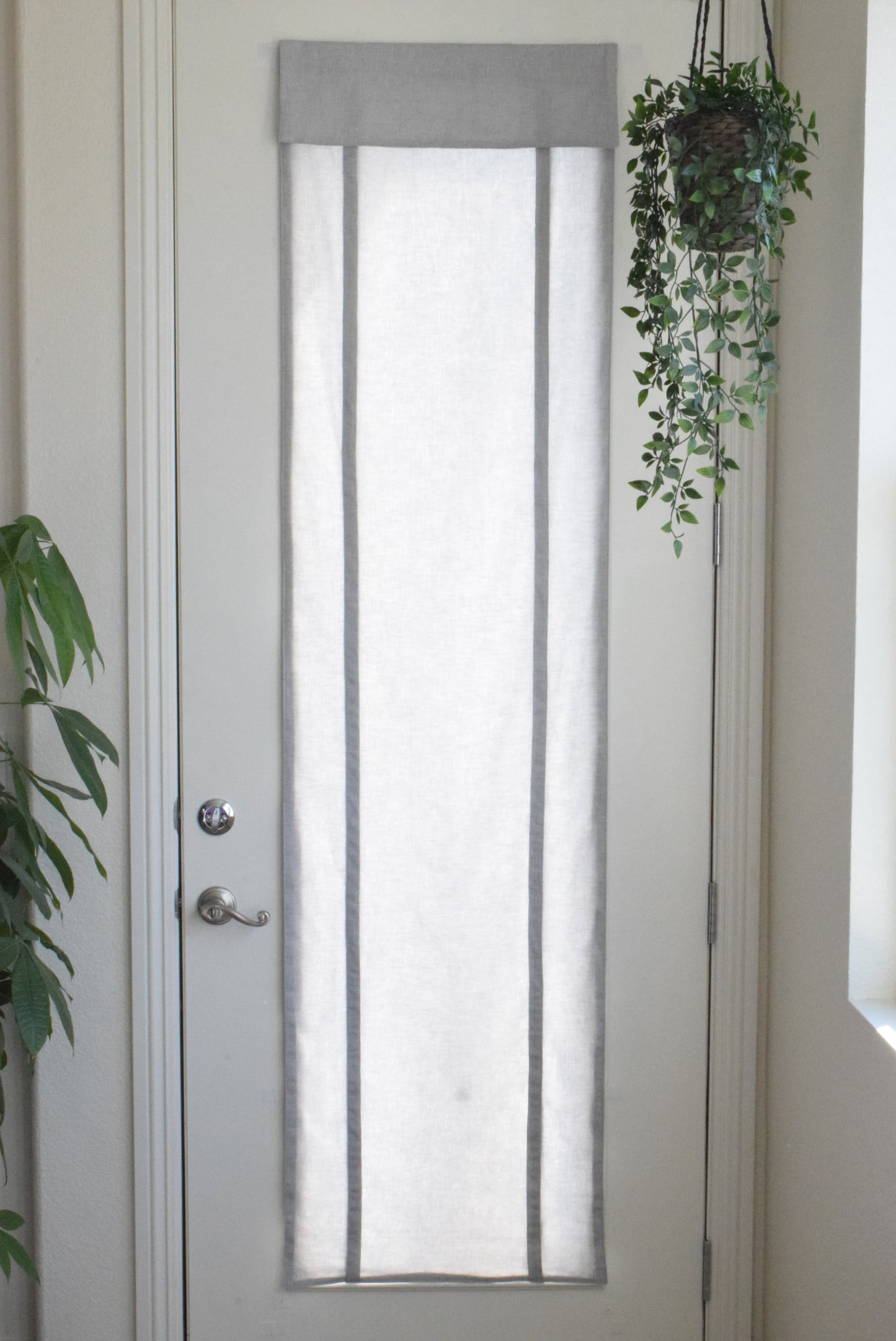 Light Gray Cascade Camalay® Curtain 1 panel